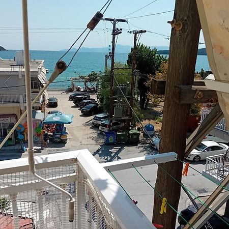 דירות Néa Péramos Sea מראה חיצוני תמונה